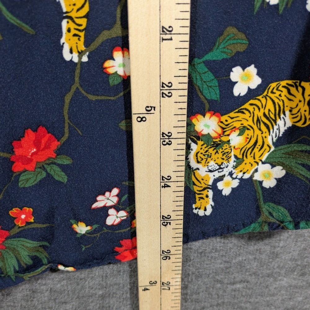 4th Dimension Mens Navy Button Down‎ Shirt Tigers Asia Hawaiian Size M - Picture 4 of 8